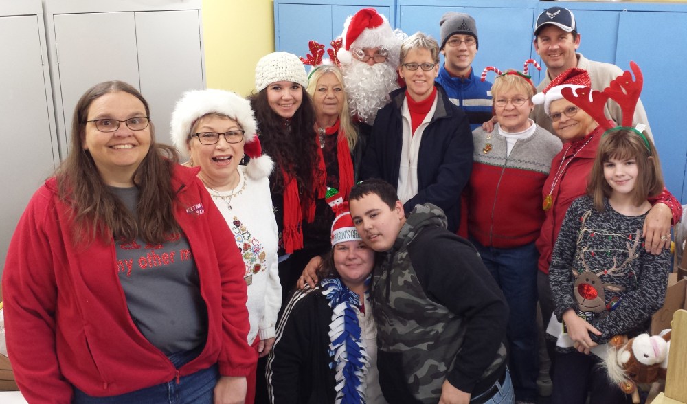 HMUMC Pantry Volunteers