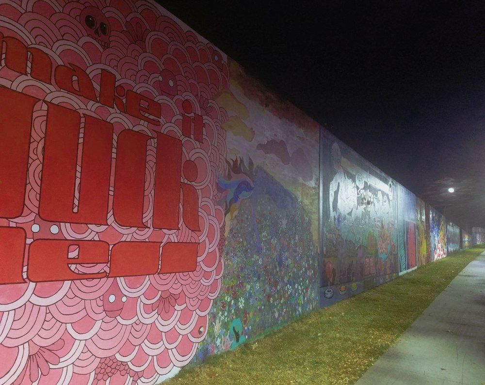 Series of murals in Cabbagetown.